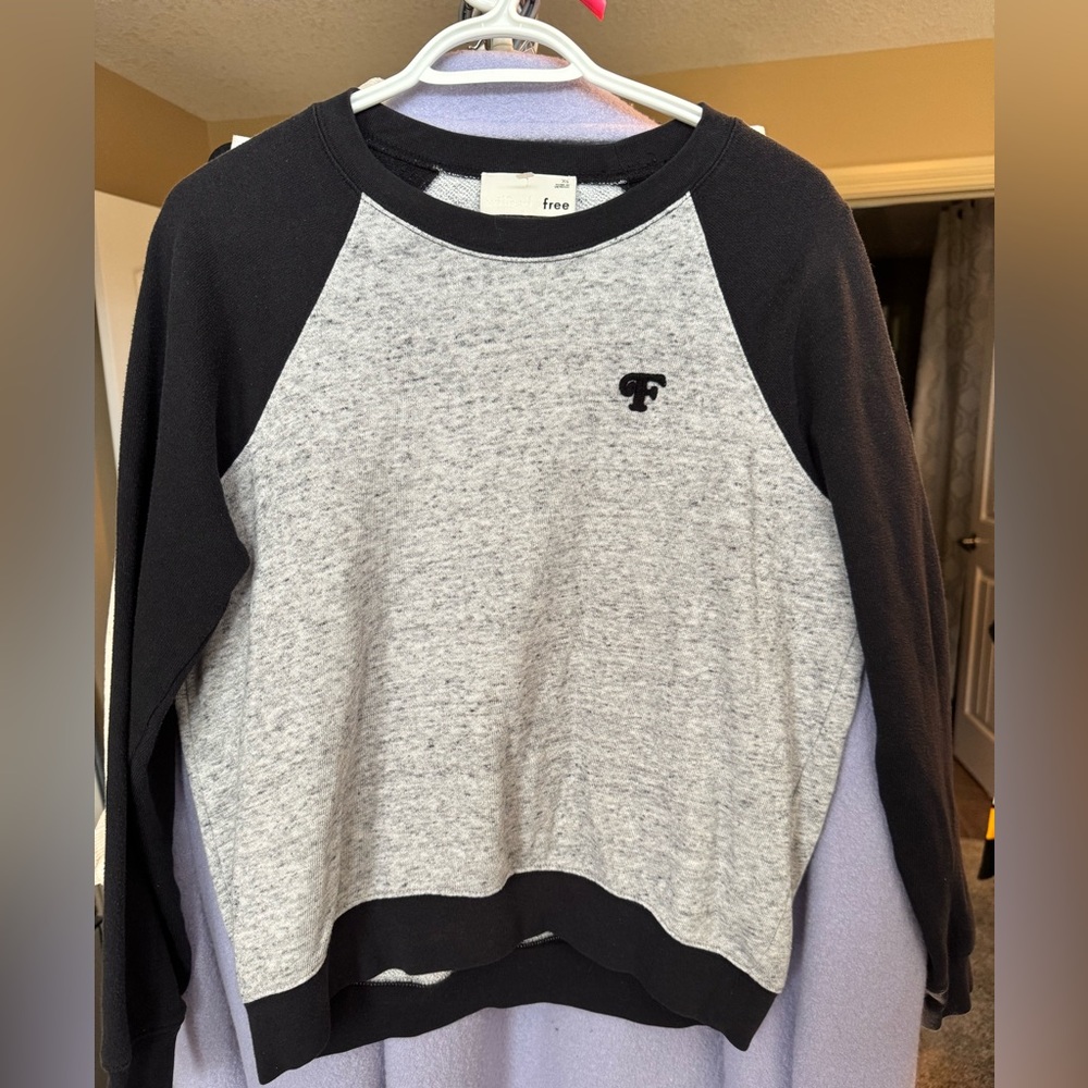 Item # D96 - Wilfred Black and Gray Sweater
